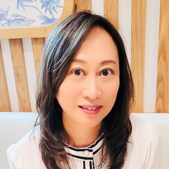 Ms Kitty Lai img Eva Chiu.jpg (99 KB)